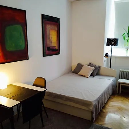 Trubarjeva Street With Self Check-in Apartment